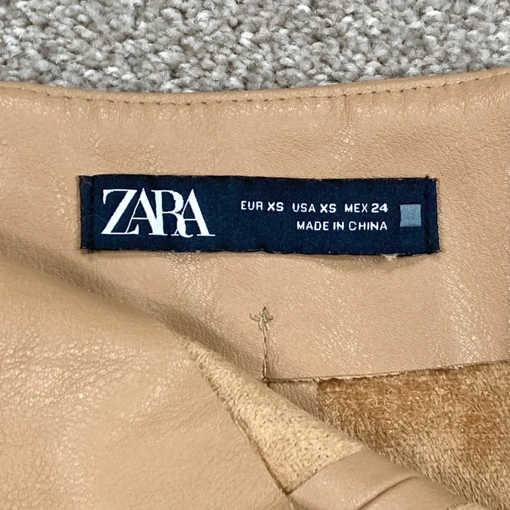 Zara Faux Leather Wrap Skort Womens XS Beige Side Tie Fleece Lined Mini Skirt